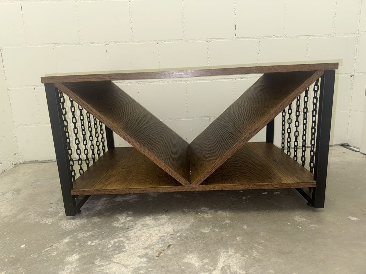 Tables: Coffee Table – D'occasion à Basel par arr_j96w