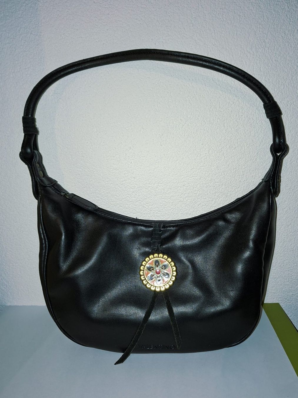 Valentino Taschen für Damen: * Valentino Schultertasche * chic * – Gebraucht aus Weiningen ZH von nic--ole 2