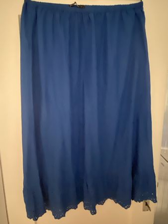 Baumwollrock, royalblau, Grösse XL, Sommerrock mit Spitze