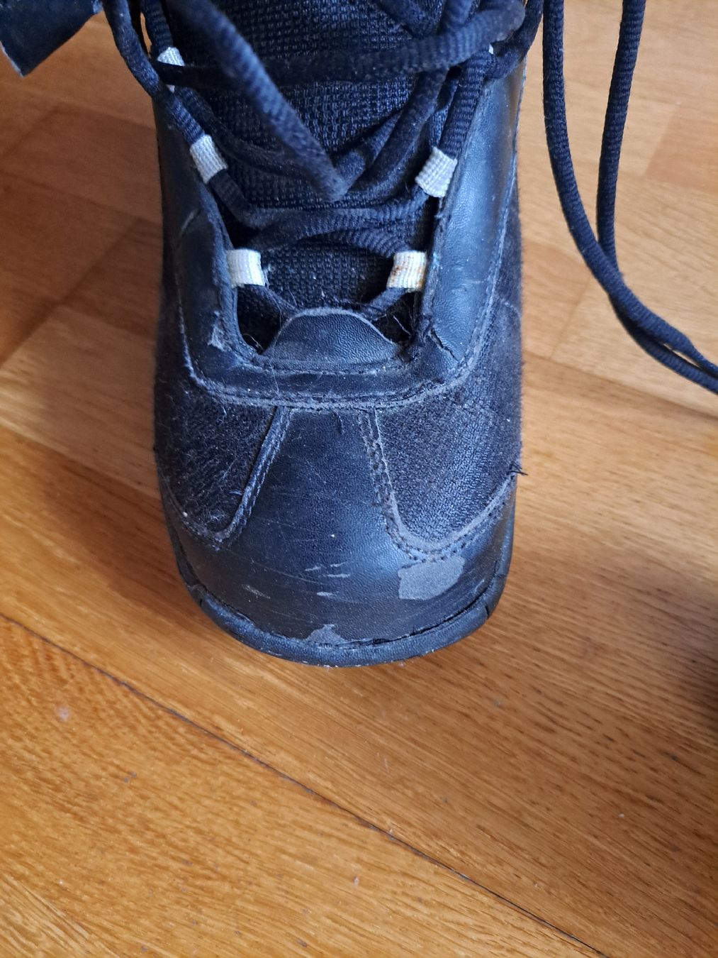 Scarpe da uomo: Celsyus Snowboardboots, Größe 43 – Usato da Morens FR venduto da Kiscica 5