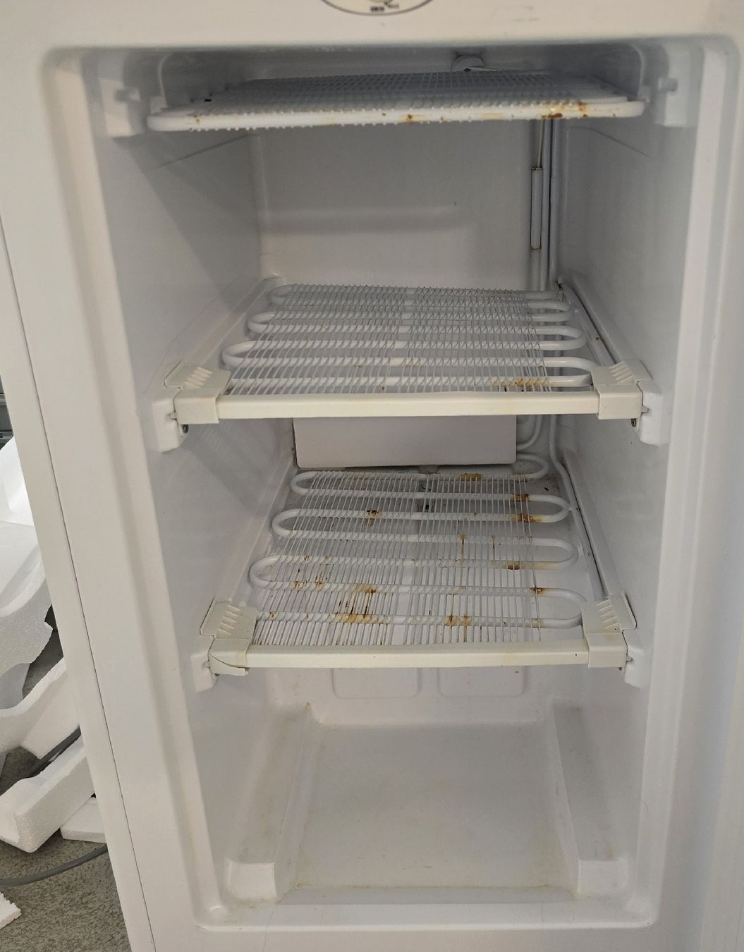 Congélateurs: Gefrierschrank Kibernetik TK80L 73l – D'occasion à Stettfurt par Brambilla_II 1