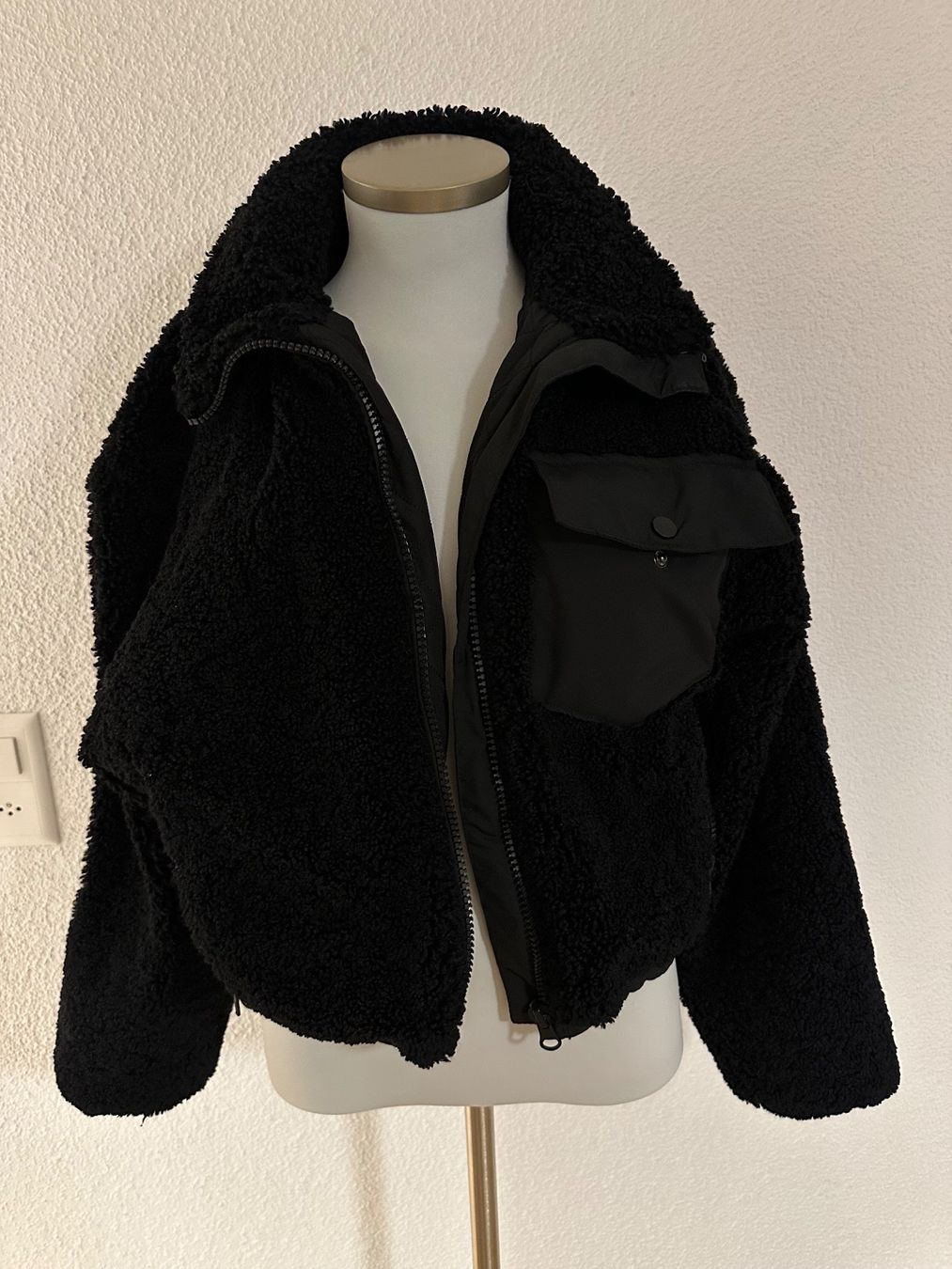 Vestes: Jacke – D'occasion à Buttikon SZ par Dana2002
