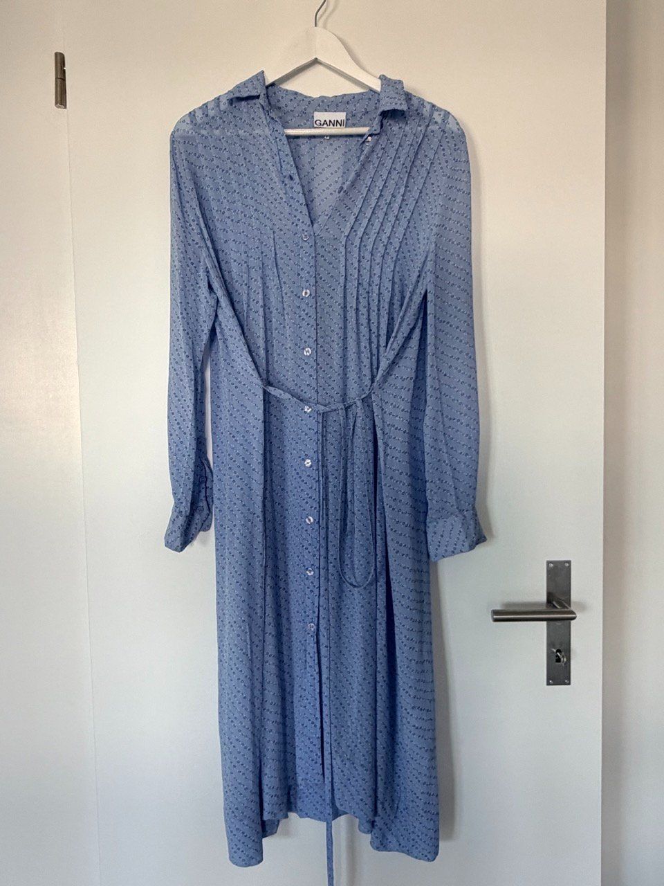 Vestiti: GANNI Midikleid Gr. 36 | Hellblau | 100 % Viskose – Usato da Rheinfelden venduto da akk_wmt7