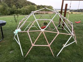 Klettergerürst Geodome Kletterkuppel Outdoor gut
