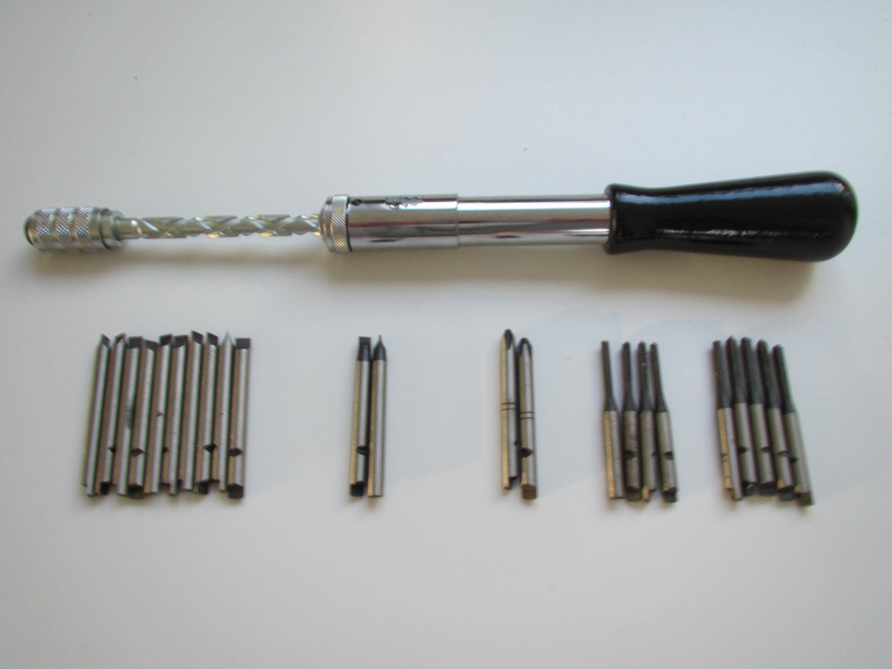 Alle Werkzeuge: SCHRÖDER DRILLSCHRAUBER SET 24 TEILIG – Neu (gemäss Beschreibung) aus Zumikon von Gung 1
