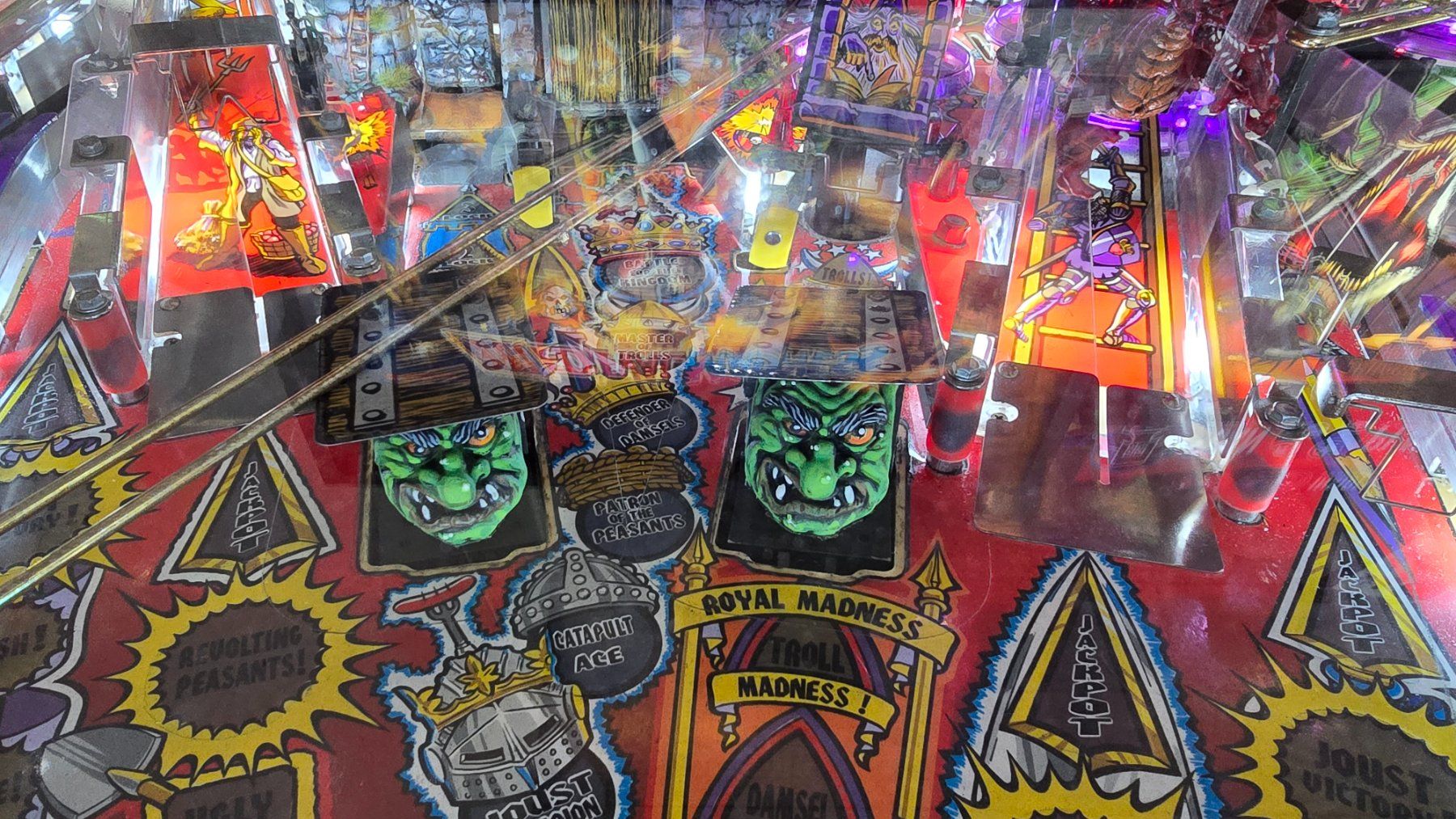 Stern Pinball Flipper: Flipper Bally Williams Medieval Madness mit Garantie !! – Usato da Fribourg venduto da japanaddict 6