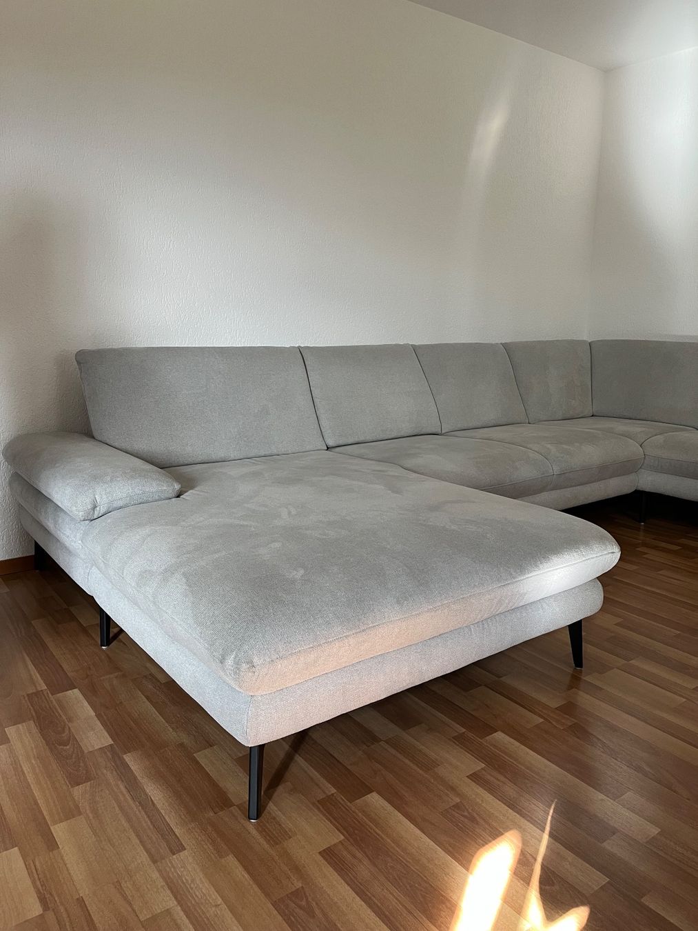 Divani: Hochwertiges Ecksofa grau - super Zustand – Usato da Boningen venduto da fabrice123 1