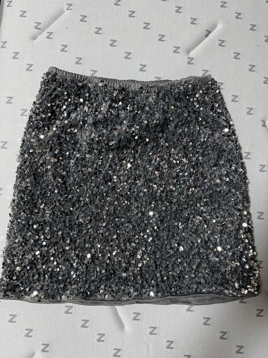 Shein Gonne: Shein glitter skirt size s – Nuovo (secondo la descrizione) da Luzern venduto da fiona.1013