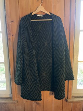 An'ge Strickjacke Grösse S/M, Karomuster, langarm 