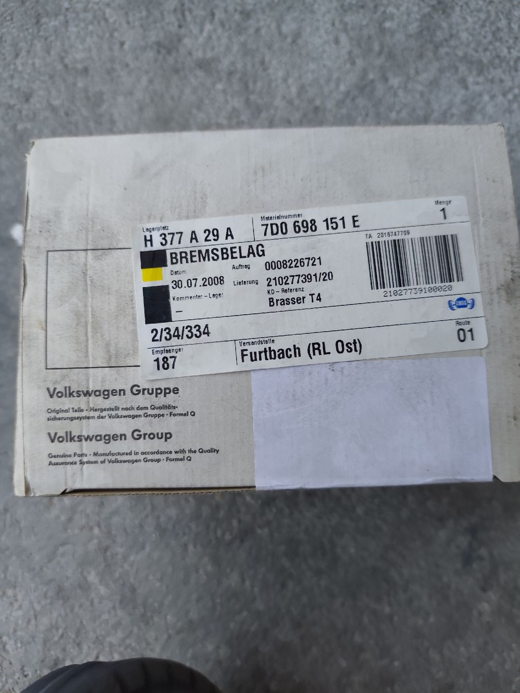 Volkswagen Tutti pezzi di ricambio auto: Bremsbelag VW T4 Bus 7DO 698 151 E neu – Nuovo (secondo la descrizione) da Rebstein venduto da andi322