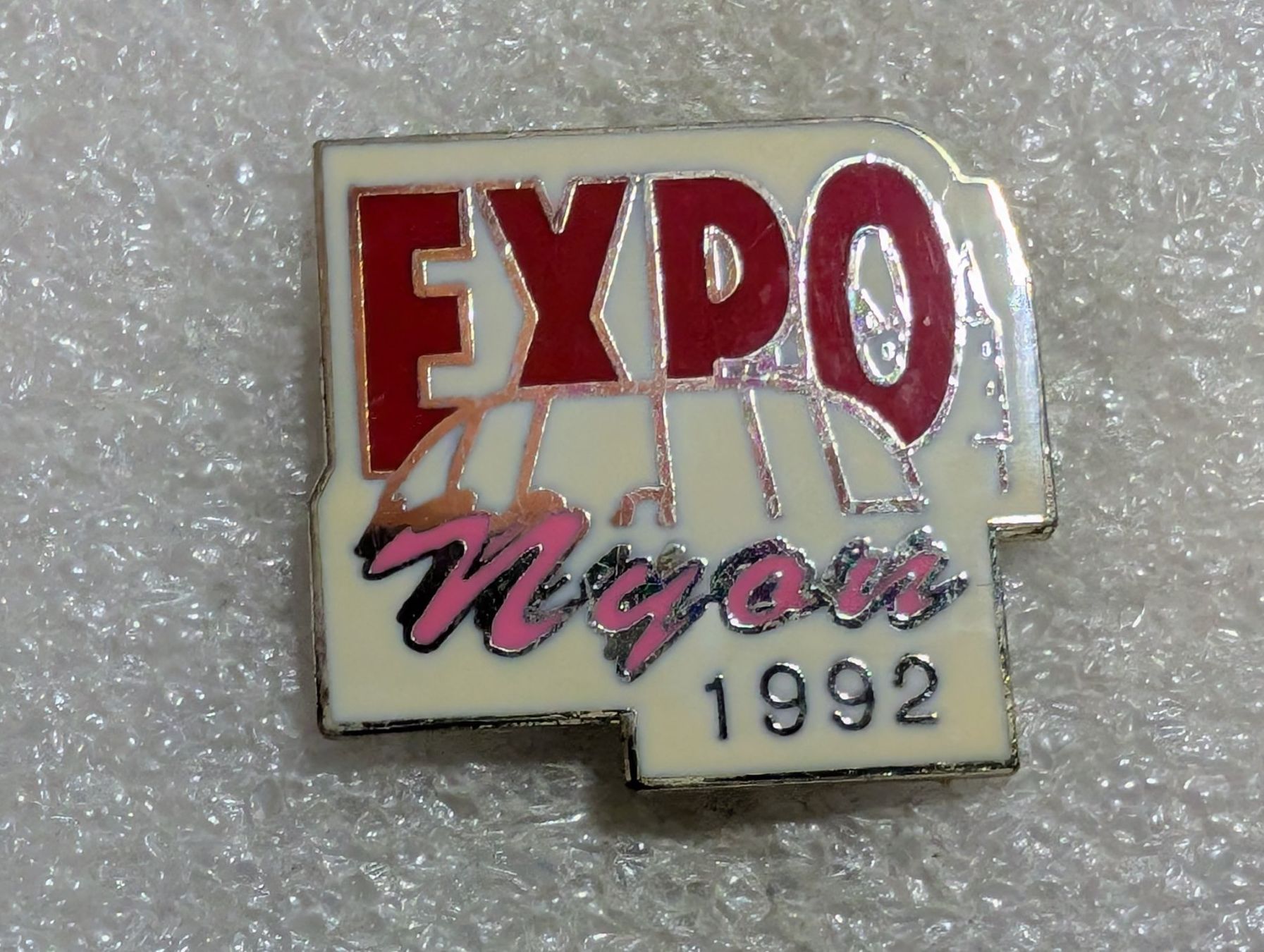 Placchette & Badge: Ansteckpin 4: Expo – Usato da Oppligen venduto da Pin-Fall-Shop