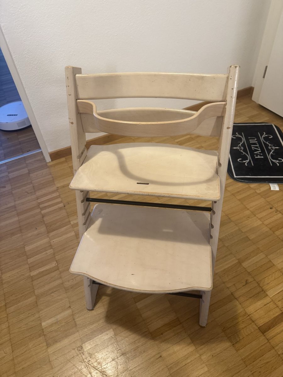 Stokke Chaises hautes: Tripp trapp Stokke – D'occasion à Wetzikon ZH par lir_jx6c