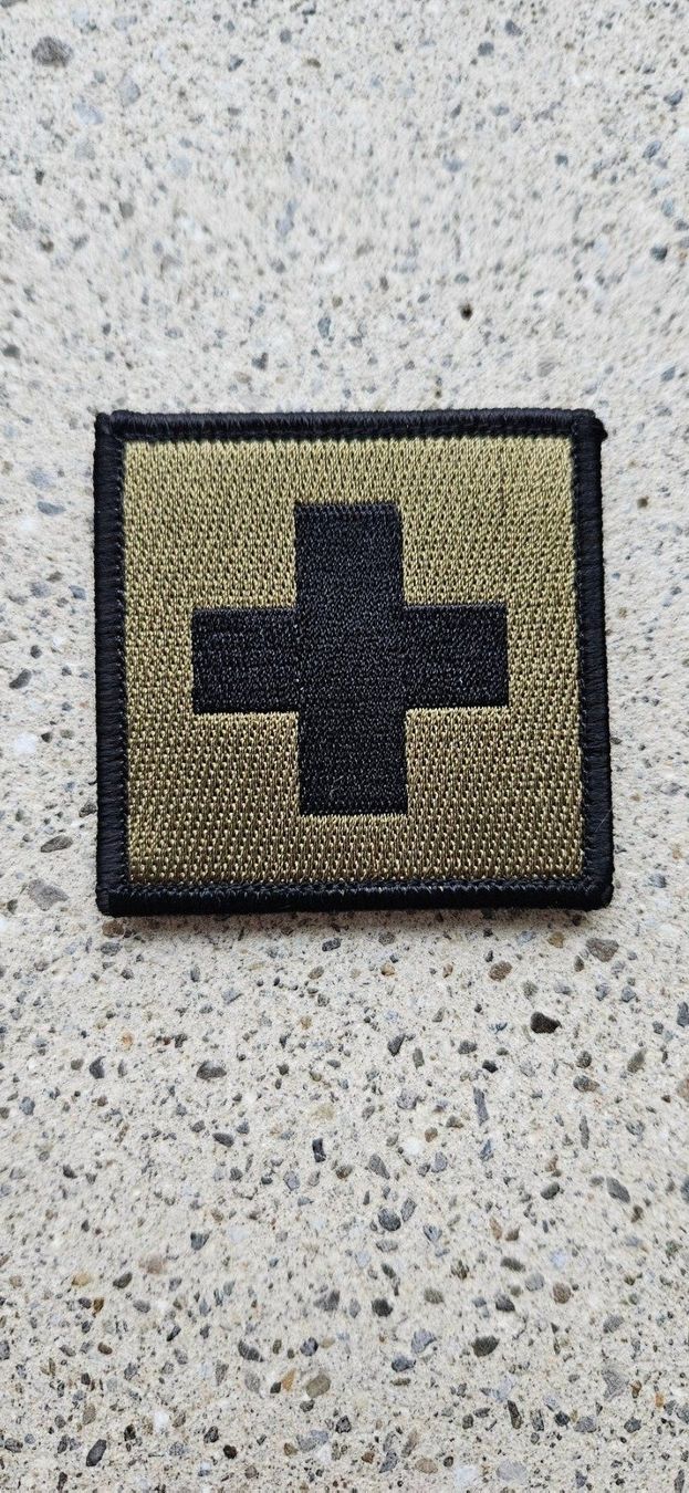 Schweizer Armee Placchette & Badge: *** Badge Schweizer Luftwaffe mit klett *** – Nuovo e nell'imballaggio originale da Riedholz venduto da fr_sIruP