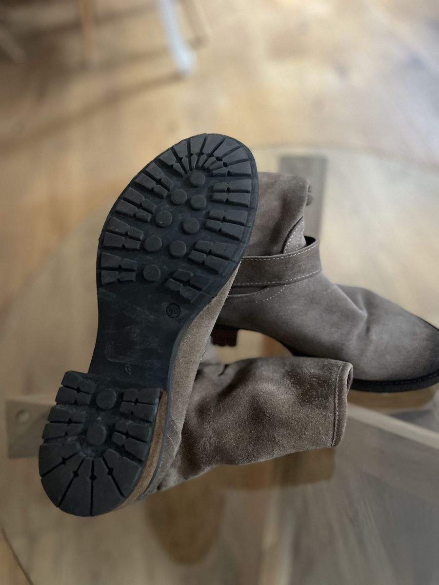 Scarpe da donna: Motorrad-Stiefel Wildleder Grösse 40 – Nuovo (secondo la descrizione) da Hätzingen venduto da Limao 1