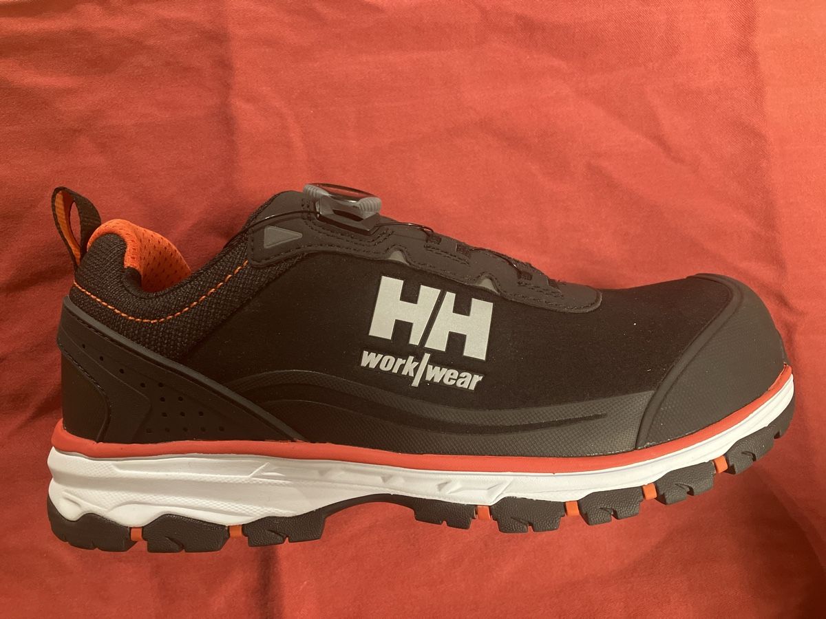 Helly Hansen Scarpe da uomo: Helly Hansen Chelsea Evo 2, Grösse 39 NEU – Nuovo e nell'imballaggio originale da Erlenbach im Simmental! venduto da Simmentaler-Perlen