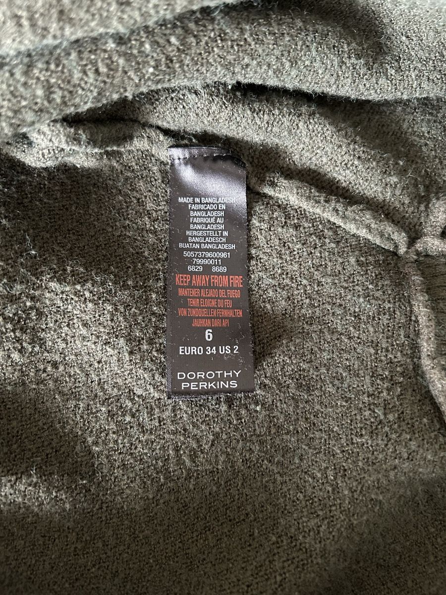 Maglioni & Felpe: Pullover mit asymmetrischer Schnitt Gr. XS – Usato da Schwarzenbach SG venduto da bienchen22 4