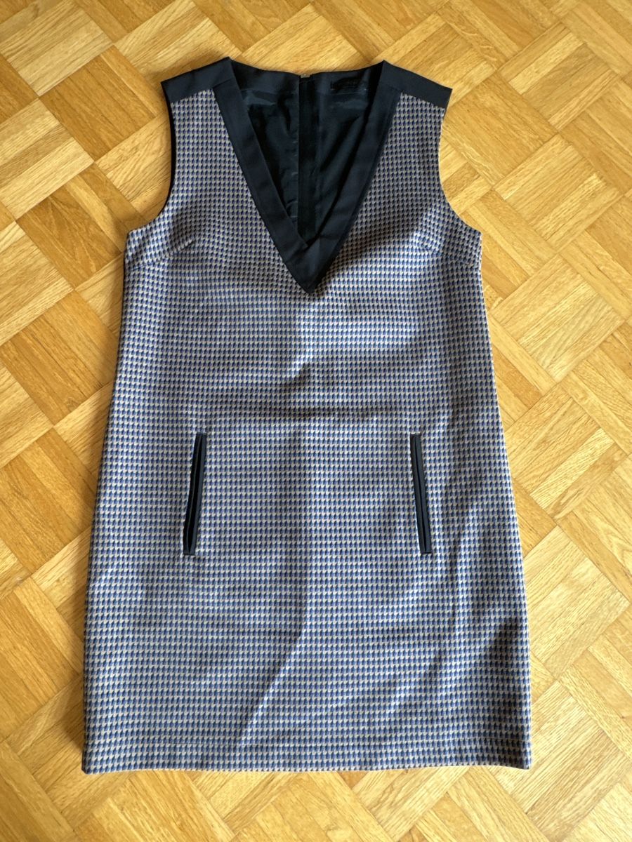 Pinko Vestiti: PINKO Shift Dress Size 36DE – Usato da Fällanden venduto da emilyeheim