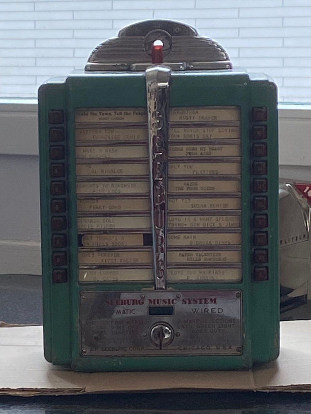Seeburg Musiktruhen: Seeburg Wallbox 3W7-L56 – Gebraucht aus Bad Zurzach von Mfi2