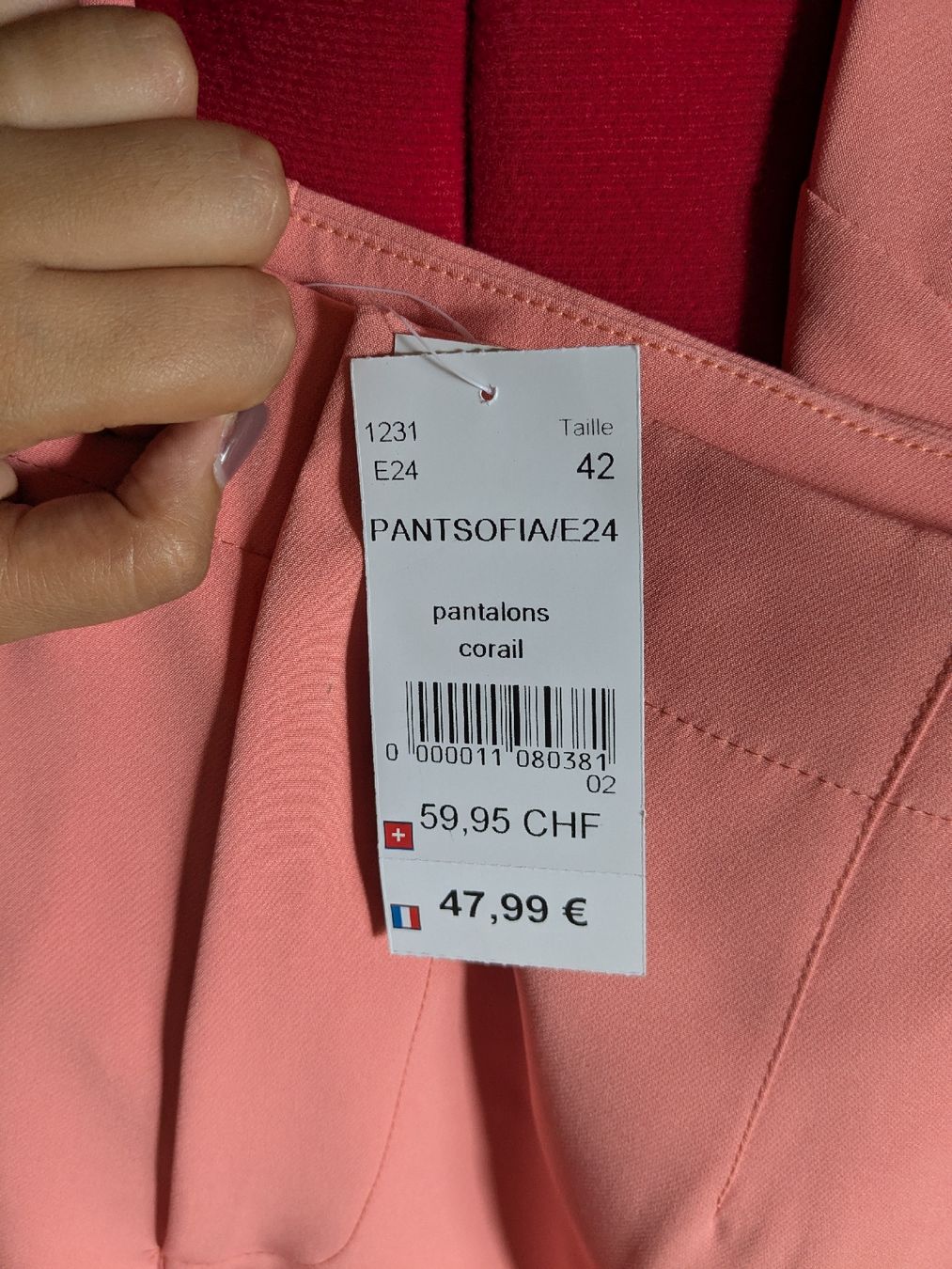 Completi & Tailleur: costume 2 pièces corail – Nuovo e nell'imballaggio originale da Vionnaz venduto da MarinaMGB 2