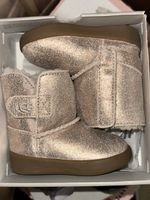 UGG Boots, Metallic Pink, Children Size EU 18