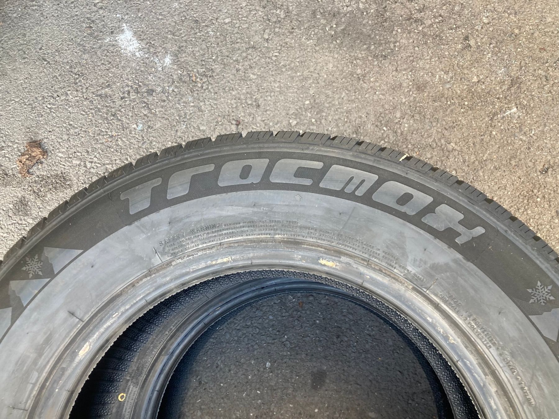 Pneumatici & Ruote complete: 215/65R16 Winterpneu – Usato da Cham venduto da WB2223 1