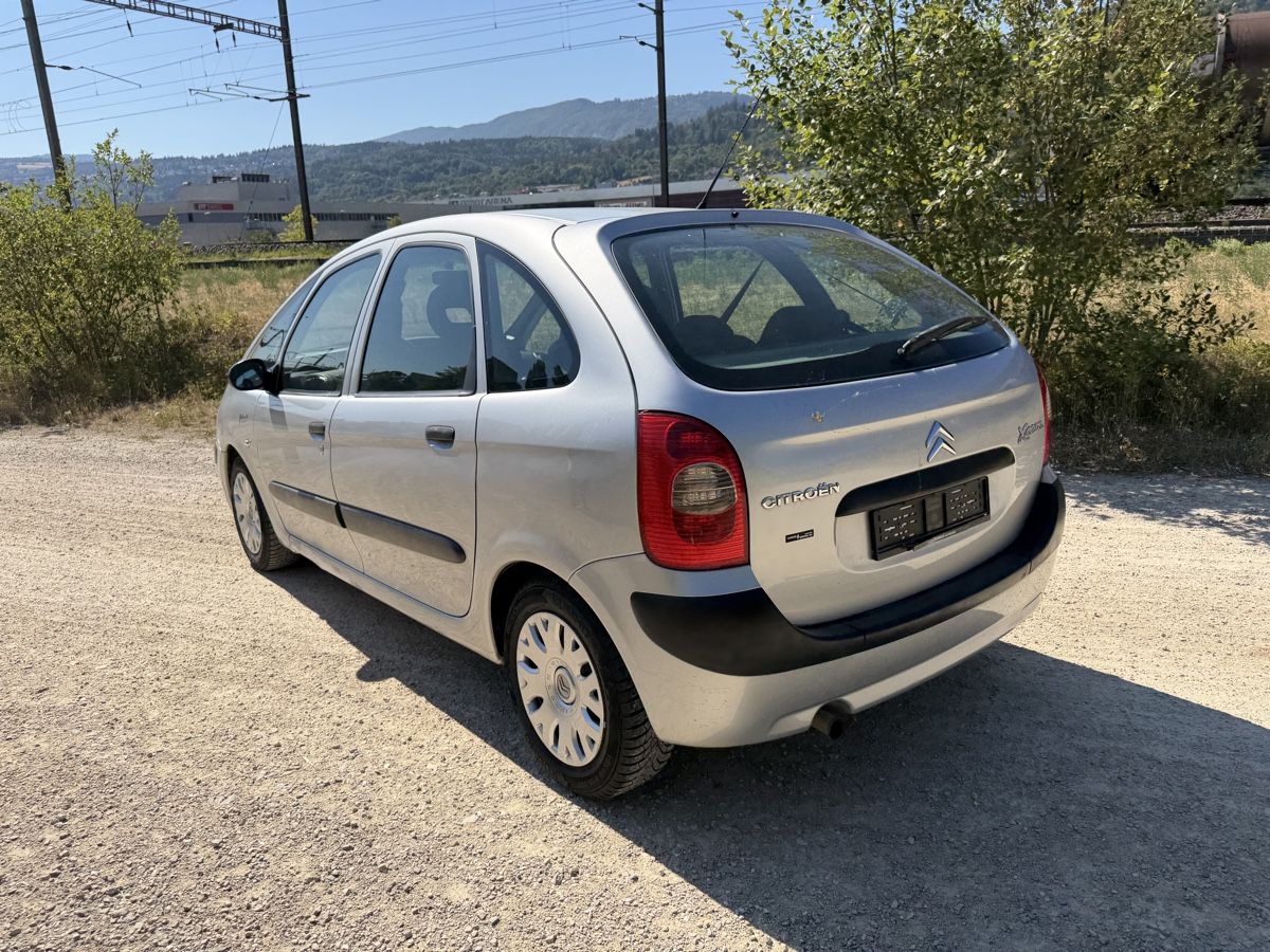 Citroën Automobili: Citroen Xsara Picasso 1.6 – Usato da Aarberg venduto da nany17 3