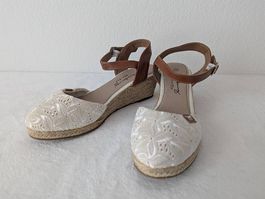 Sandale Mustang, Grösse 39, off-white und braun