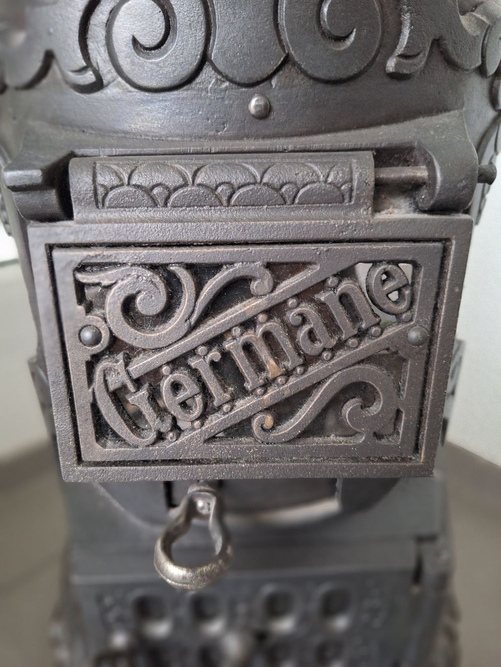 Altri mobili d'antiquariato: Antiker Zylinder Ofen – Usato da Menziken venduto da romi1 2