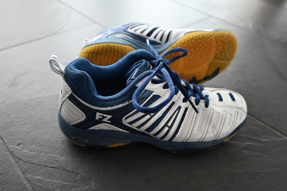 Hallenfußballschuhe 38 deals
