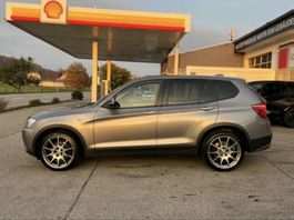 BMW X3 silber Jahrgang 2011 guter Zustand