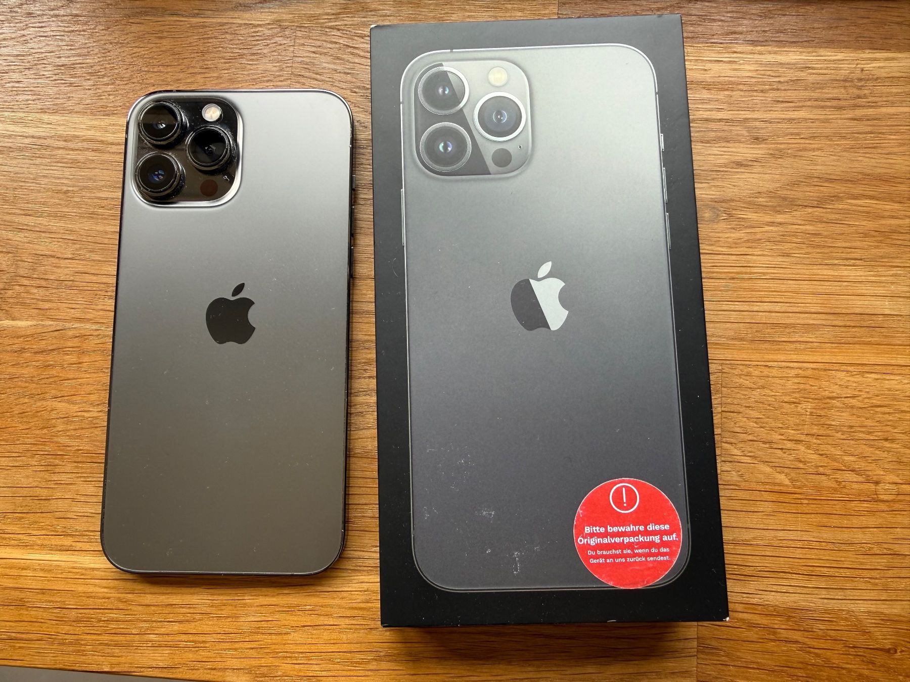 Apple Portables: IPHONE 13 PRO MAX 128gb Graphit einwandfreier optischer Zus. – D'occasion à Aesch BL par Shiva84 1