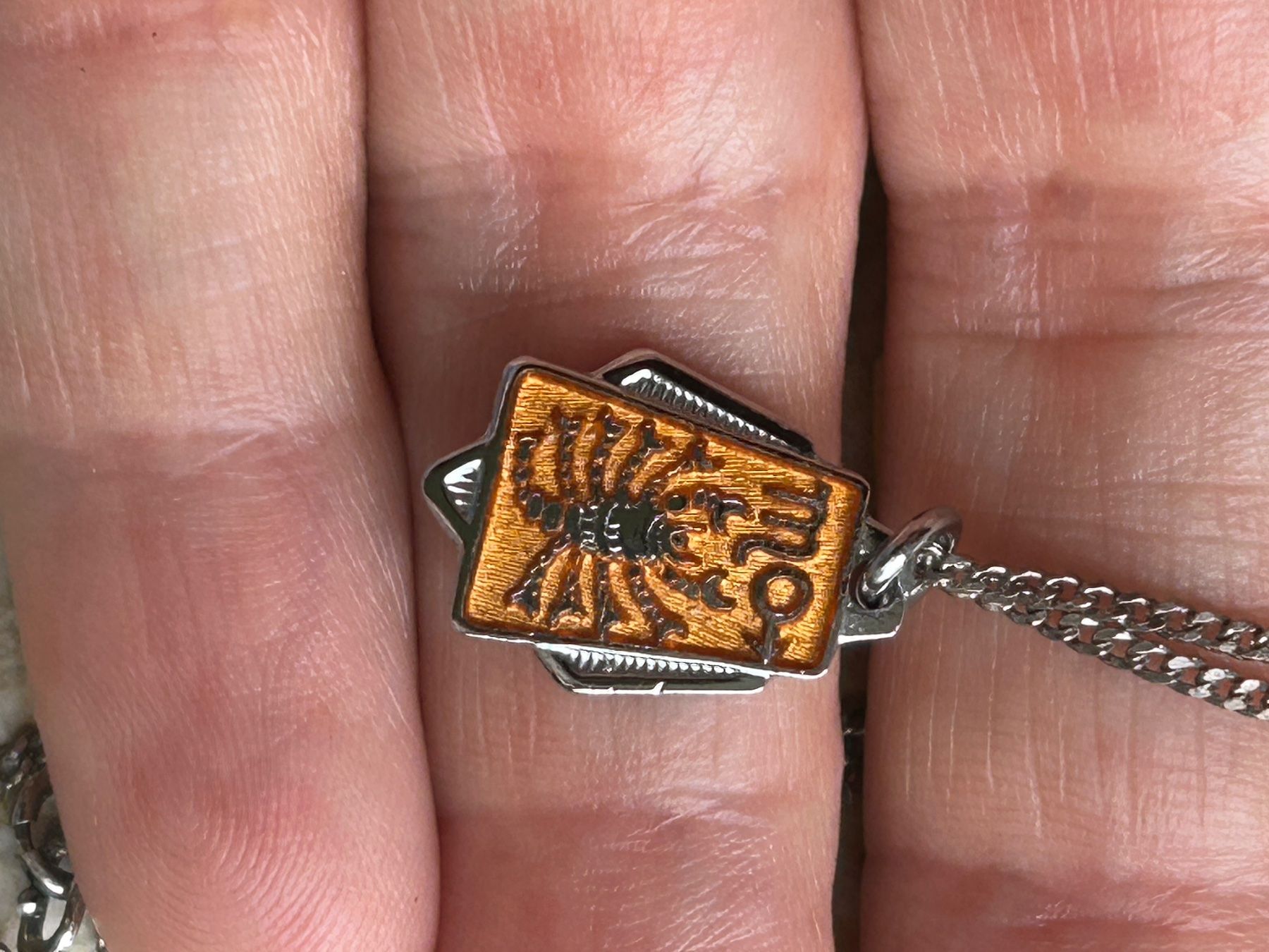 Colliers: Silberkette mit Skorpion Anhänger orange – D'occasion à Laufen par belleskulptur 6