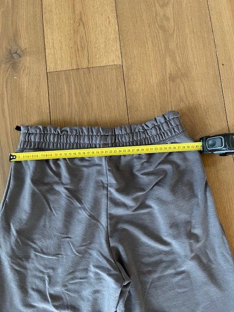 Under Armour Pantaloni: Under Armour Trainingshose – Usato da Dornach venduto da cmuenger 4