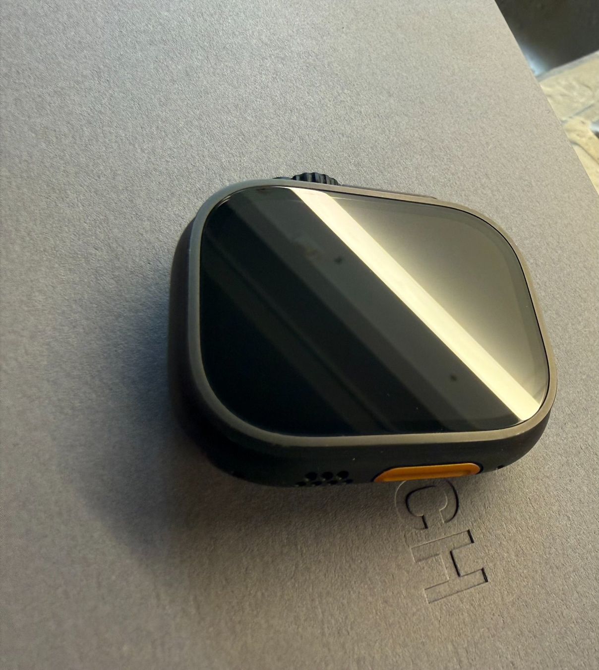 Apple Smartwatch: Apple Watch Ultra 2 Black Titanium, GPS + Cellular – Usato da Bellinzona venduto da nikita.webp 2