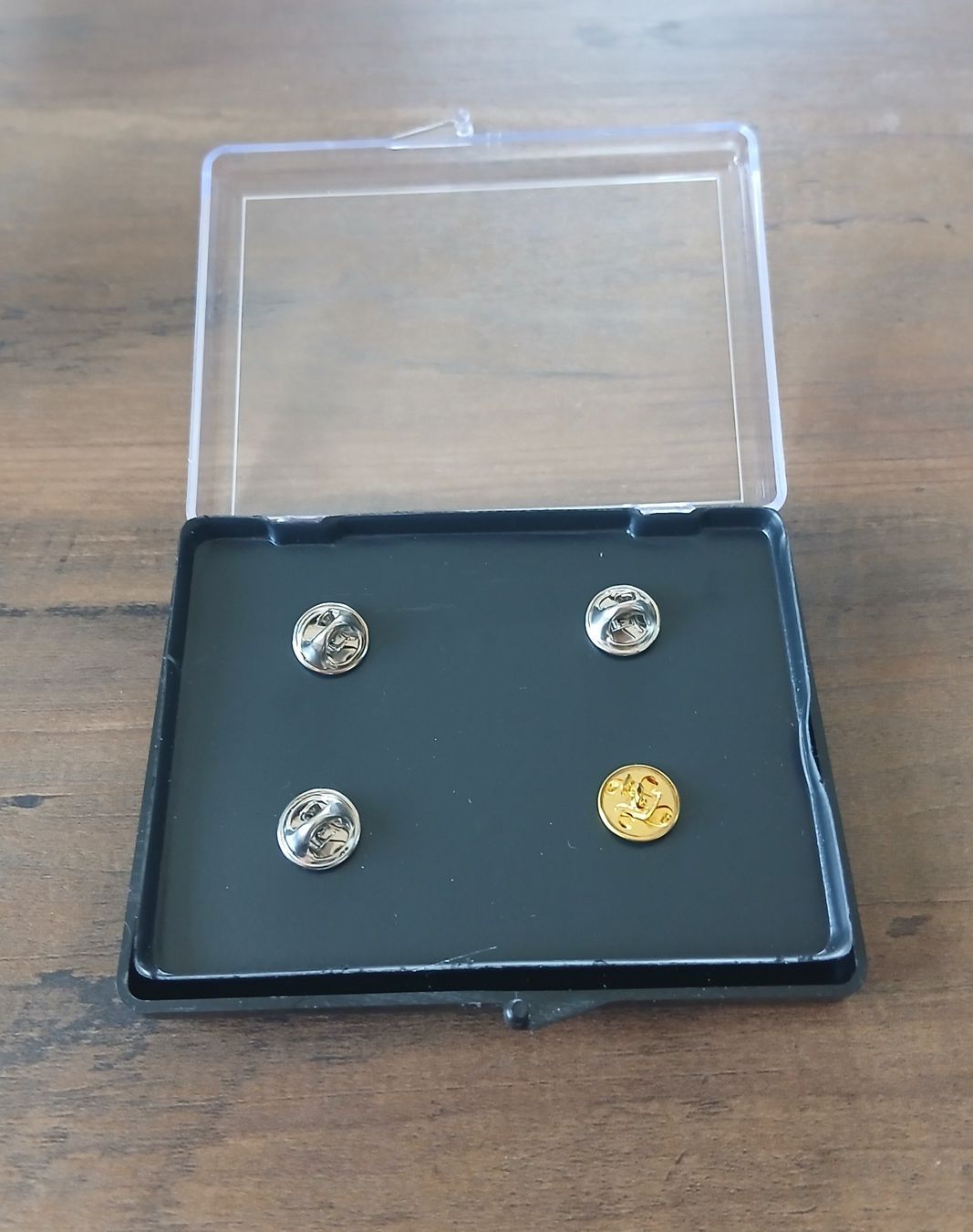 Placchette & Badge: Pin set Bührer – Usato da Märwil venduto da Chi_87pp 2