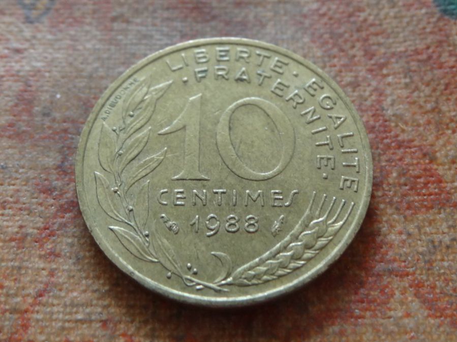 Tutti le monete: FRANCE  10 Centimes  1988  (P) – Usato da Romanel-sur-Lausanne venduto da Swift13