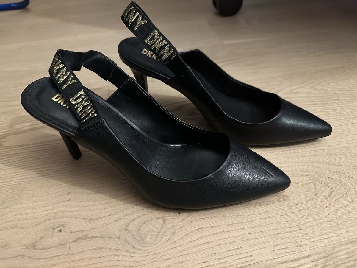 DKNY Scarpe da donna: Chaussures à talons DKNY – Nuovo e nell'imballaggio originale da Lausanne venduto da Liinoa 1