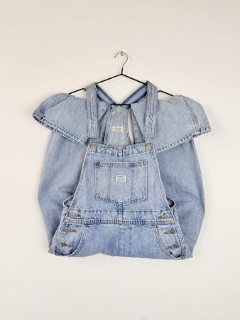 Levi's Latzhose Denim hellblau Grösse S guter Zustand