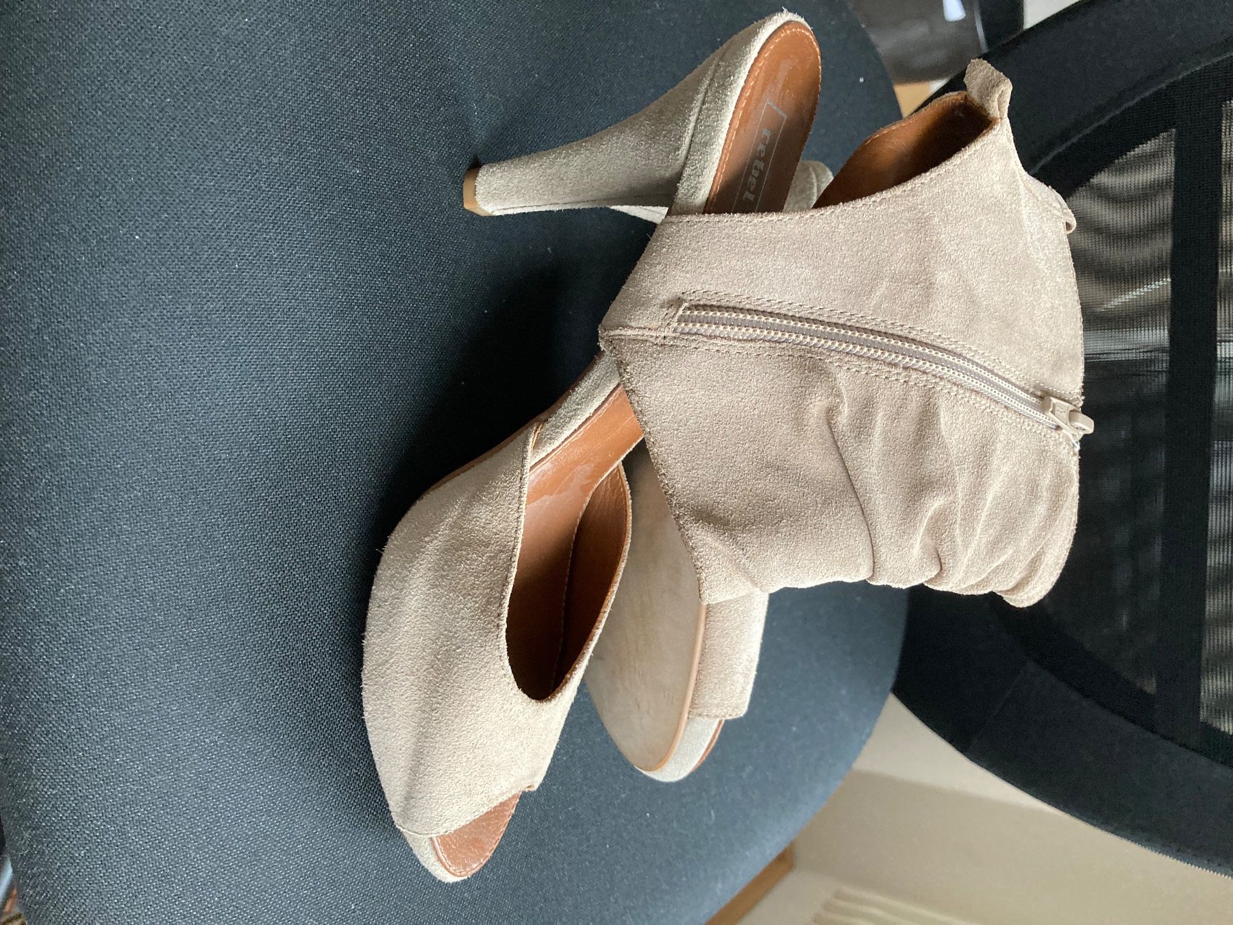 Scarpe da donna: Spezielle Pumps 39 – Usato da Schaffhausen venduto da christamawe 2