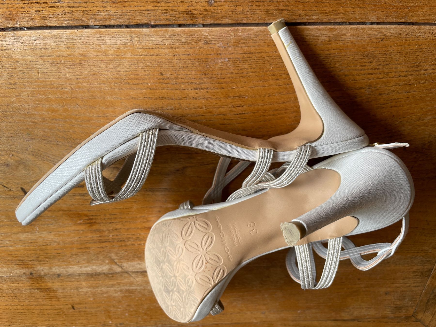 Damenschuhe: Hochzeitsschuhe Sandaletten / Pumps – Gebraucht aus Münsingen von Secondhand89 2