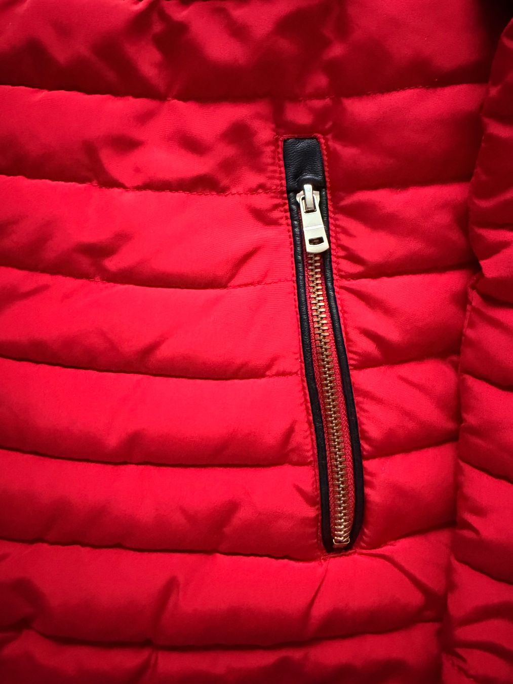 Zara Giacche: Damen Winterjacke Rot – Usato da Spreitenbach venduto da emi_5qf7 3