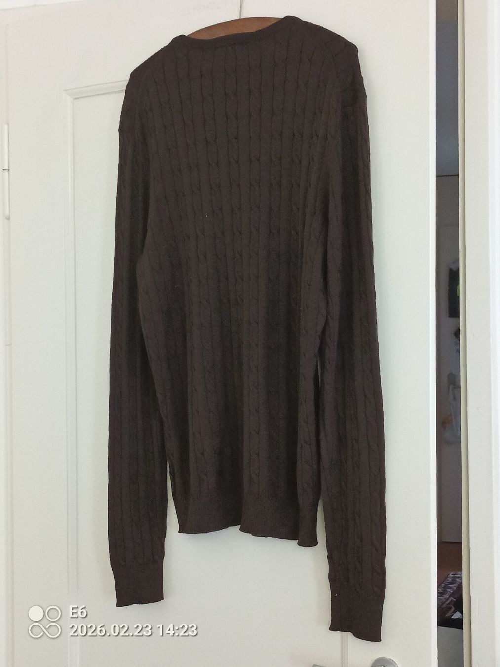 Maglioni & Felpe: Pullover mit Zopfmuster Groesse 56 – Usato da Zürich venduto da Mitzi6 1