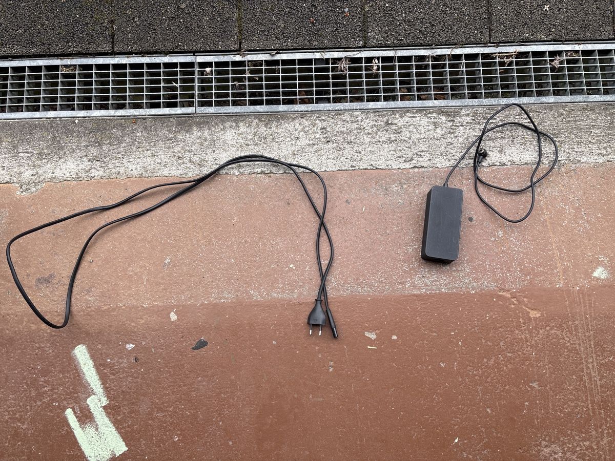 Voiturettes électriques: Xiaomi E-Scooter, Top Zustand! – Neuf (Voir description) à Bertschikon Gossau par marina5980 4