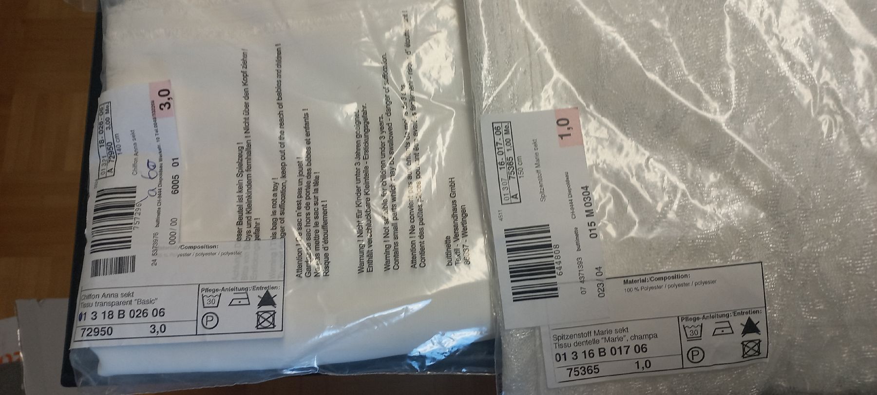 Tessuti: Spitzen, Chiffon,Tüll Stoffpacket – Nuovo e nell'imballaggio originale da Flawil venduto da nimyqu 1