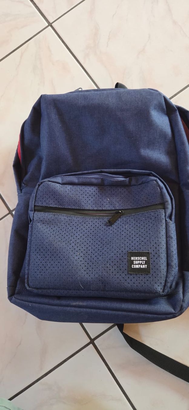 Zaini: Herschel Rucksack – Usato da Wabern venduto da gingerbrot