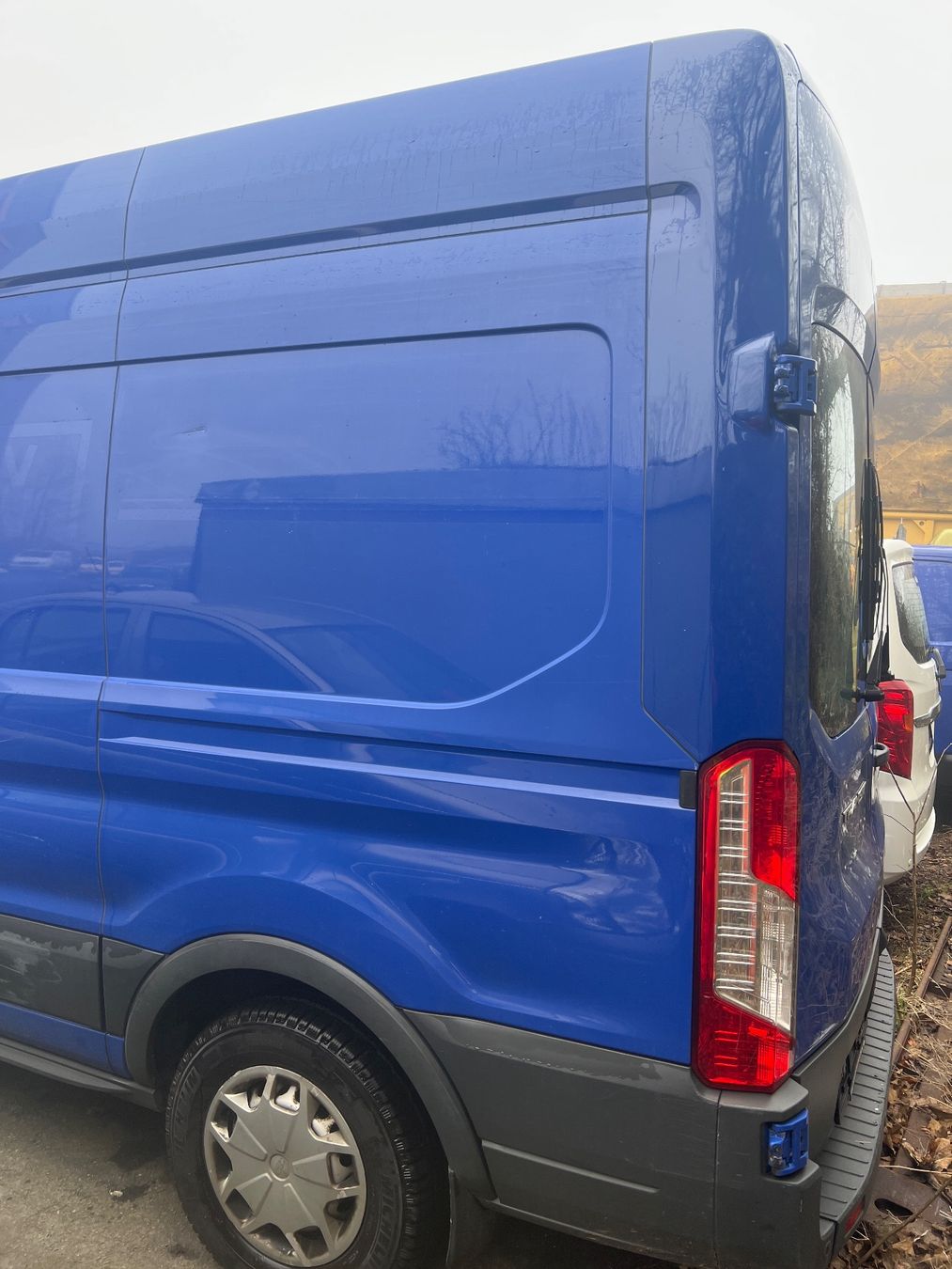 Ford Veicoli commerciali: Ford Transit 330 L2 – Usato da Egg b. Zürich venduto da SwissTradingAgency 5