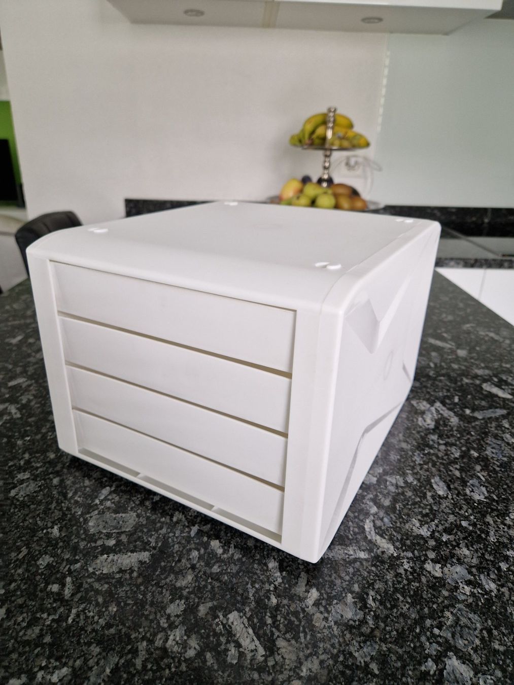 Sistemi di archiviazione: HELIT Schubladenbox "the chameleon" – Usato da Mezzovico venduto da maemy 3