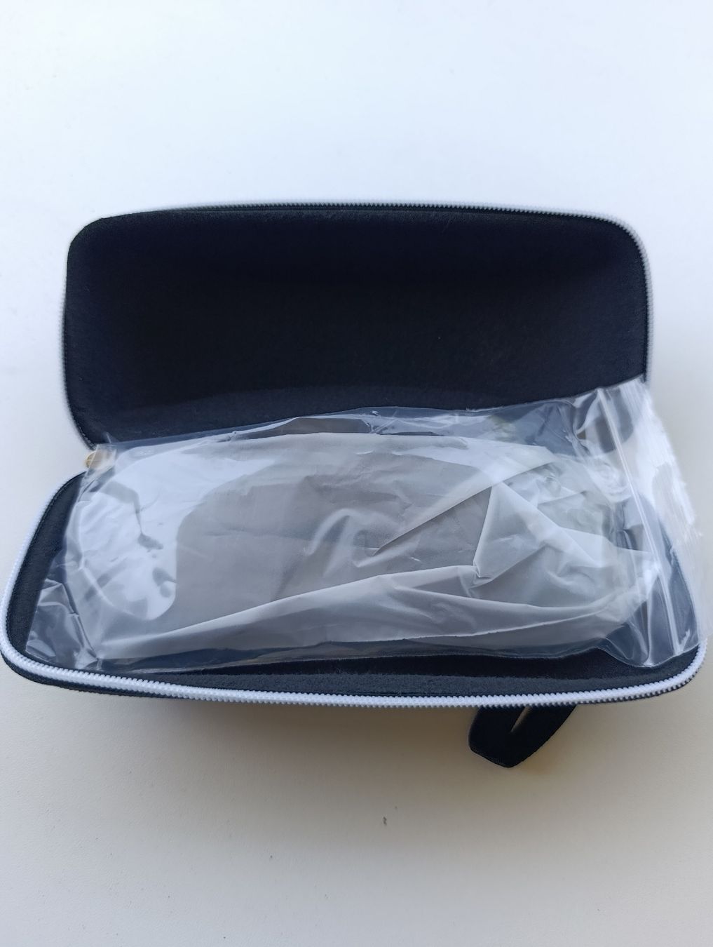 Occhiali & Lenti: Sonnenbrille schwarz mit Etui Neu – Nuovo (secondo la descrizione) da Trimbach venduto da lysy507777 4