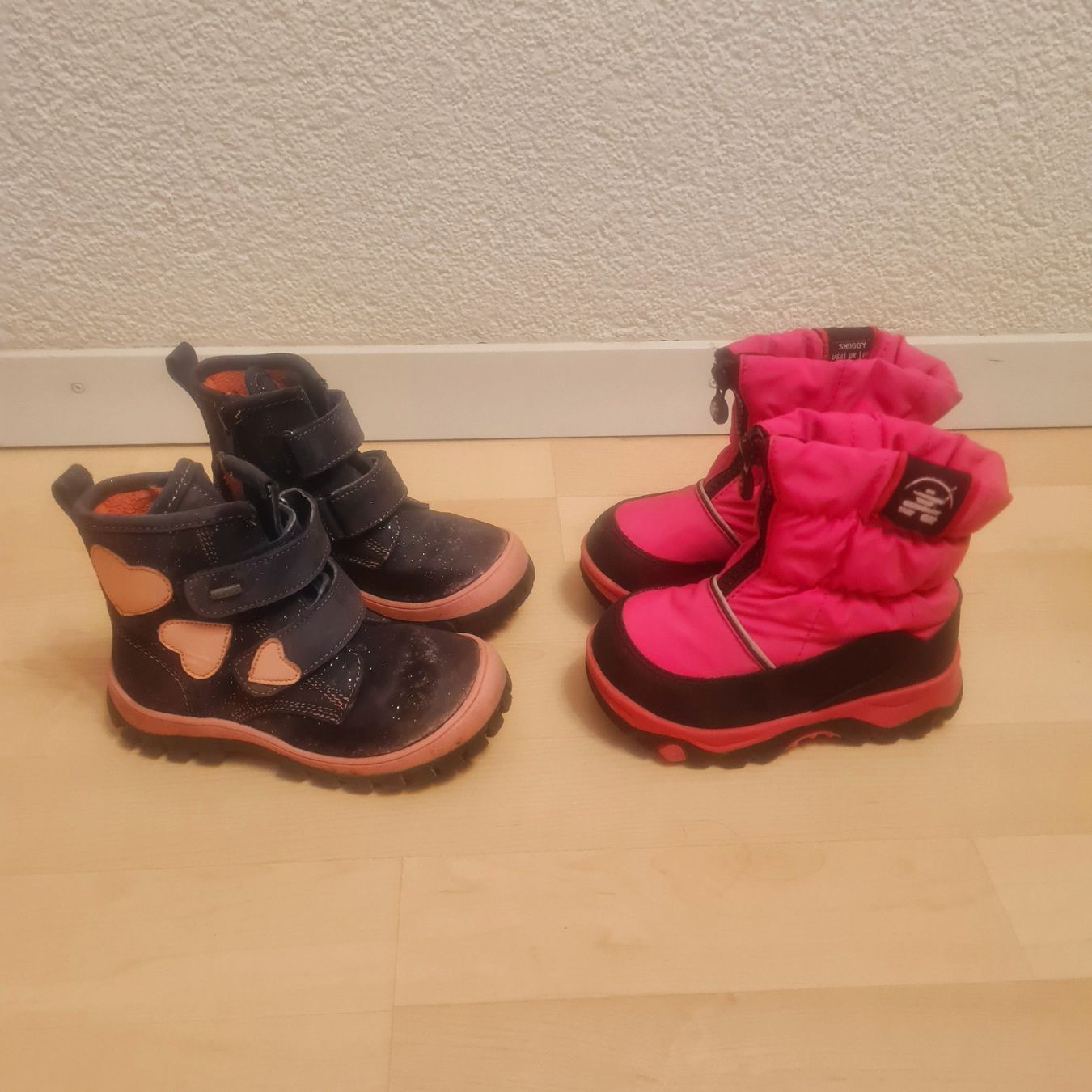Scarpe per ragazze: 5 er Set Winterschuhe Grösse 25 – Usato da Lyss venduto da waldfee10 2