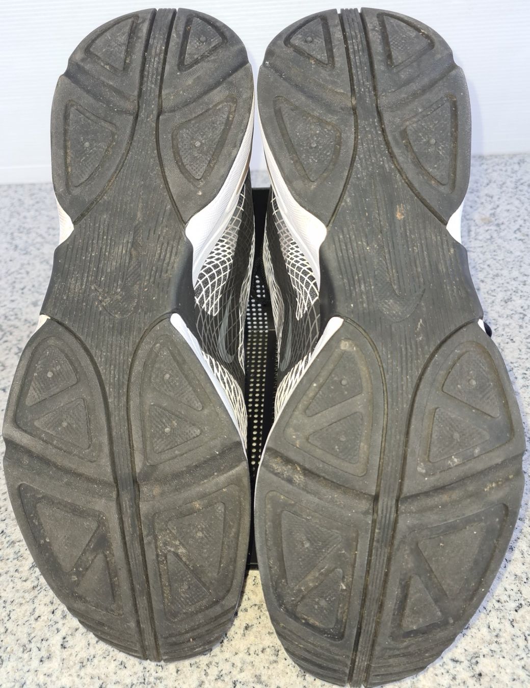 Nike Scarpe da uomo: NIKE Schuhe EUR-Gr. 43 – Usato da Münchenstein venduto da vitalfit 5